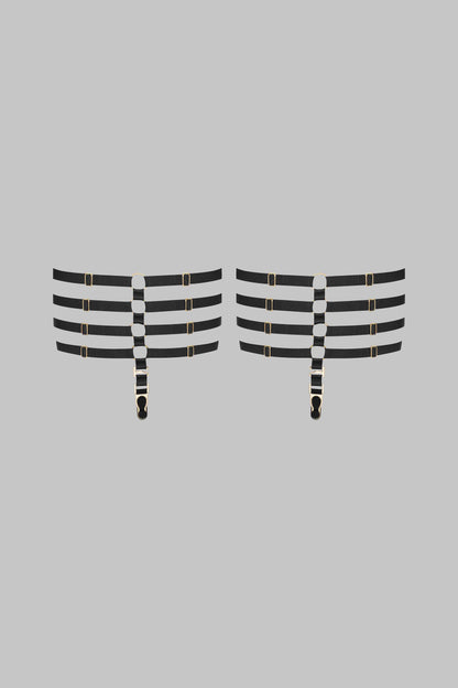 Garters - Chambre Noire
